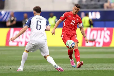 دقيقة بدقيقة.. سويسرا 0-0 البوسنة والهرسك في كأس العالم.. فرصة ضائعة